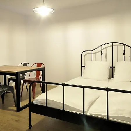 Apartment Schindler's Factory Zablocie Deluxe Wawelofts *